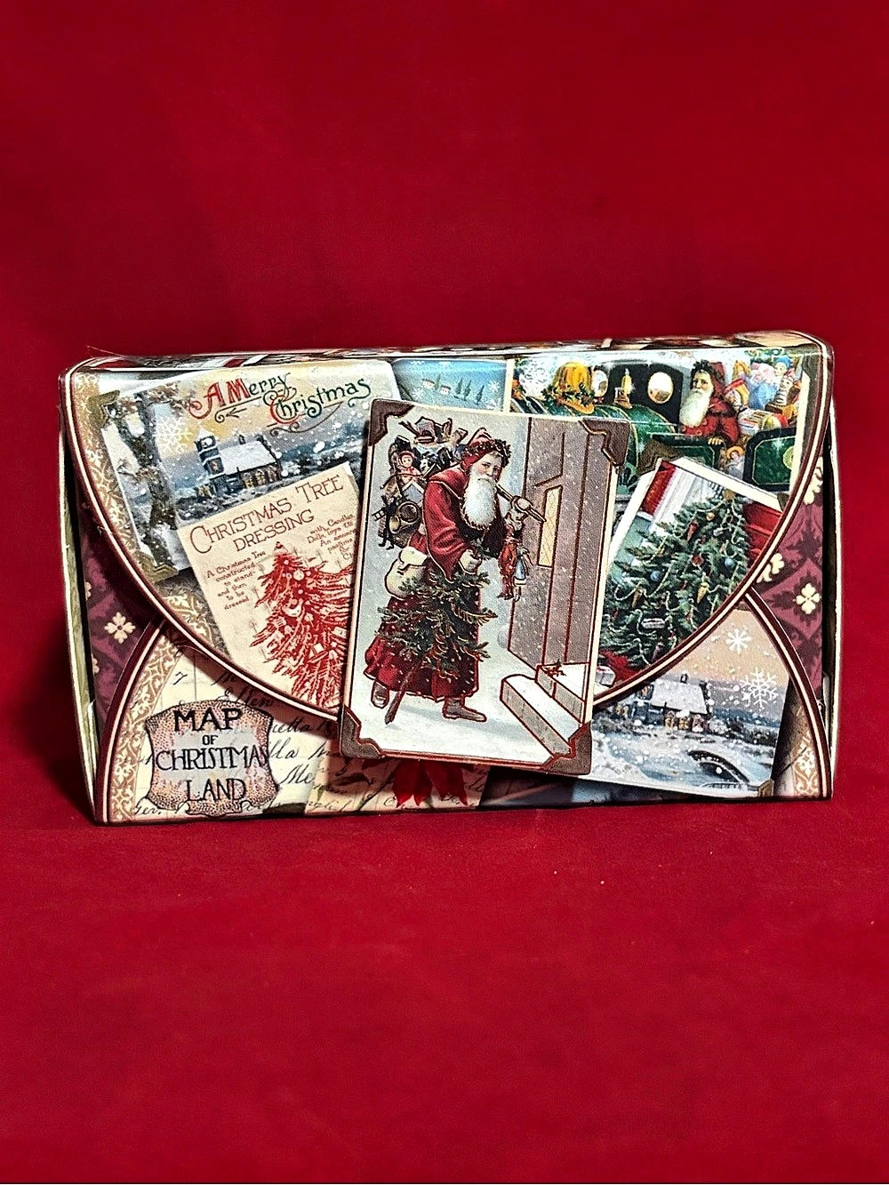 Vintage Punch Studio Christmas Cranberry Soap Bar Keepsake Box NEW